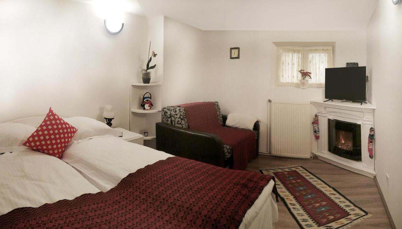 Republicii Rustic Apartament In Brasov City Center מראה חיצוני תמונה