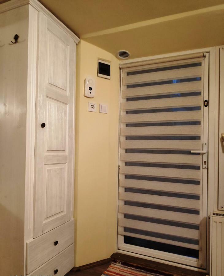 Republicii Rustic Apartament In Brasov City Center מראה חיצוני תמונה
